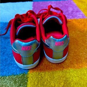 Nike red and silver women’s (big kids) almost perfect condition